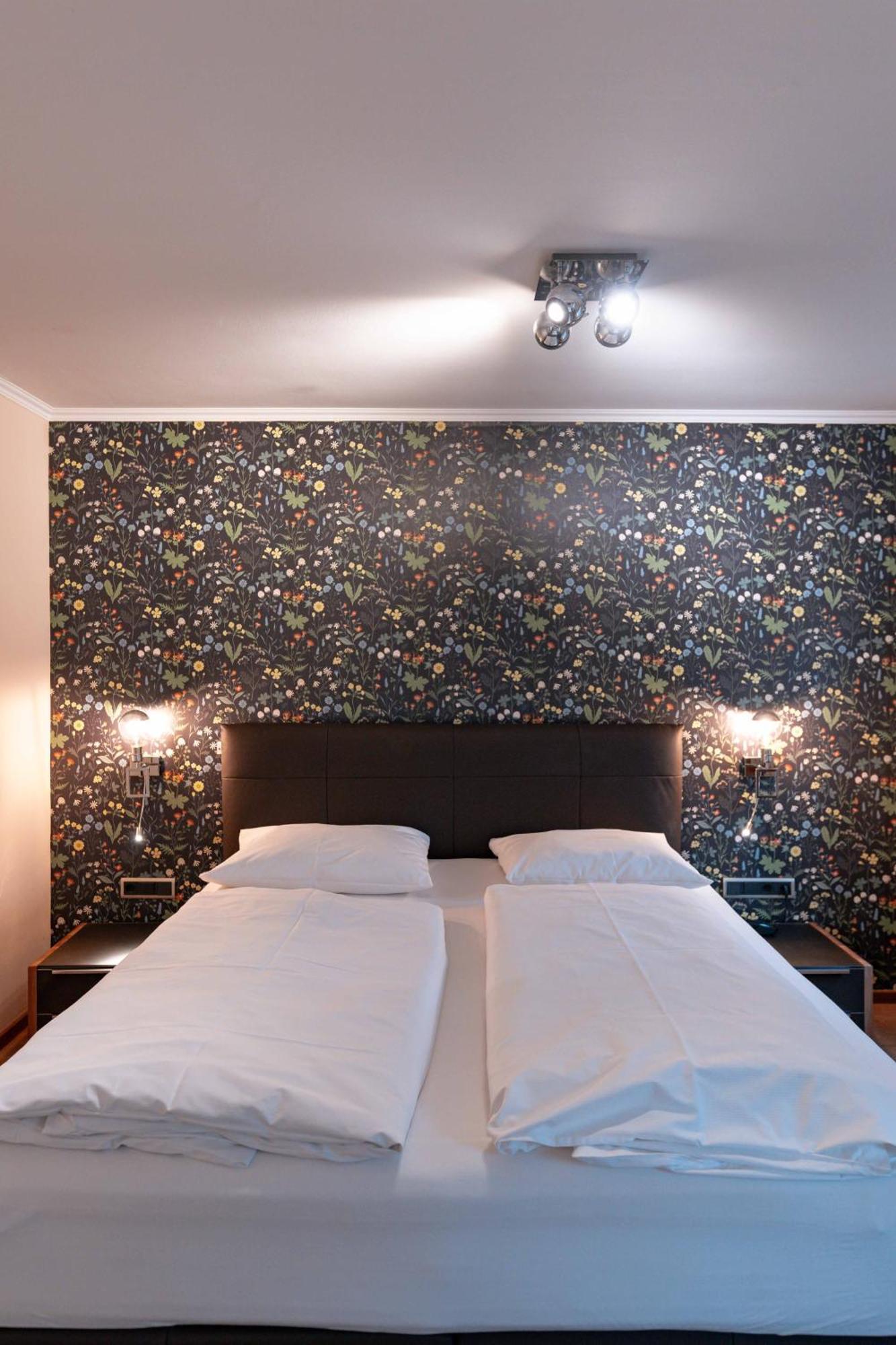 Boutique-Hotel Bayerischer Hof Kempten Ngoại thất bức ảnh